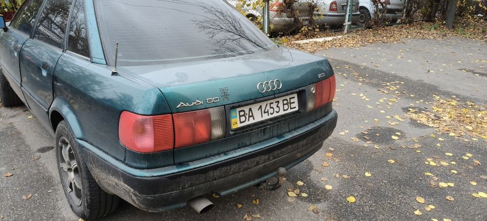 Ауді 80 б4 продам згоріла проводка під капотом