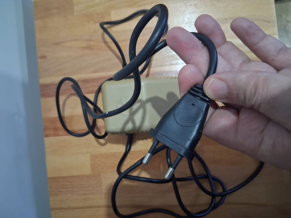 Zasilacz commodore 64