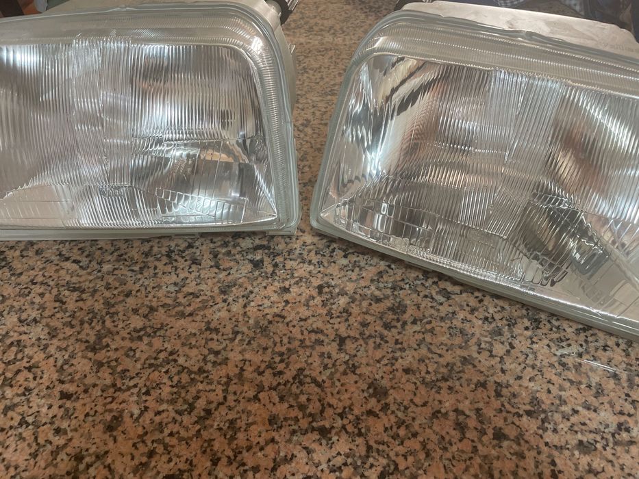 Faróis de Renault Express 1993