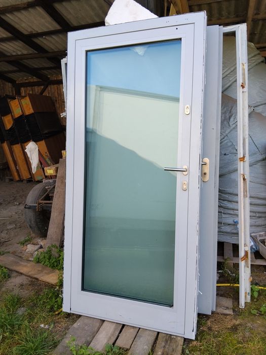 Drzwi aluminiowe zewnętrze 110 x 210 i 100 x 210
