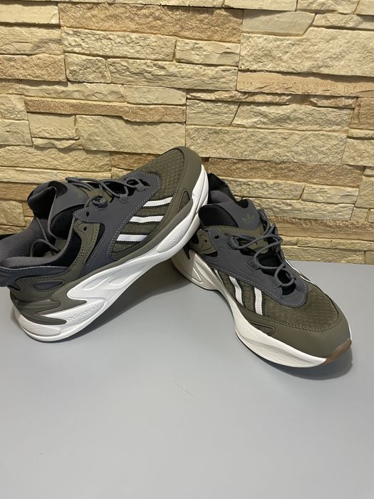 Кросівки adidas