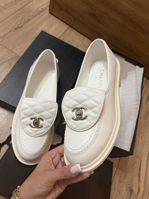 Mokasyny chanel 39 damskie buty białe nowe