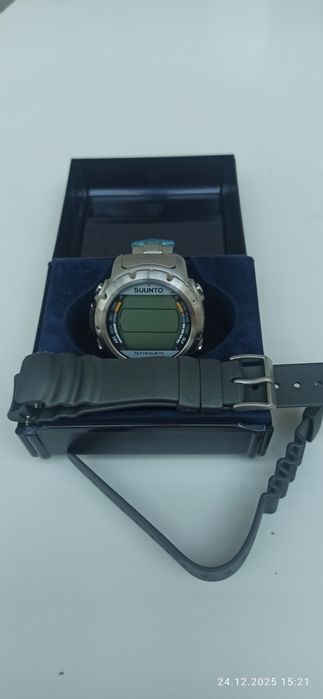 SUUNTO Stinger - декомпрессиметр в формате наручных часов