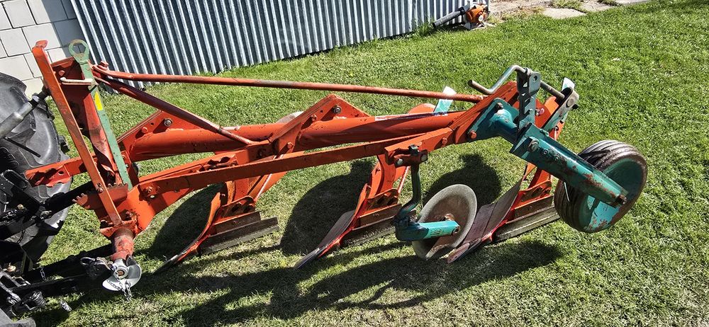 Pług Kverneland  14"(zagonowy 35 na skibę)