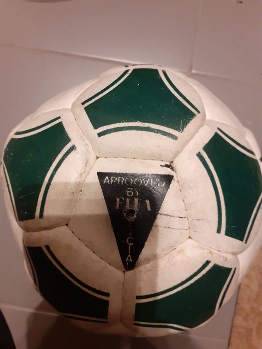 Bola antiga JARM,  UEFA 1985