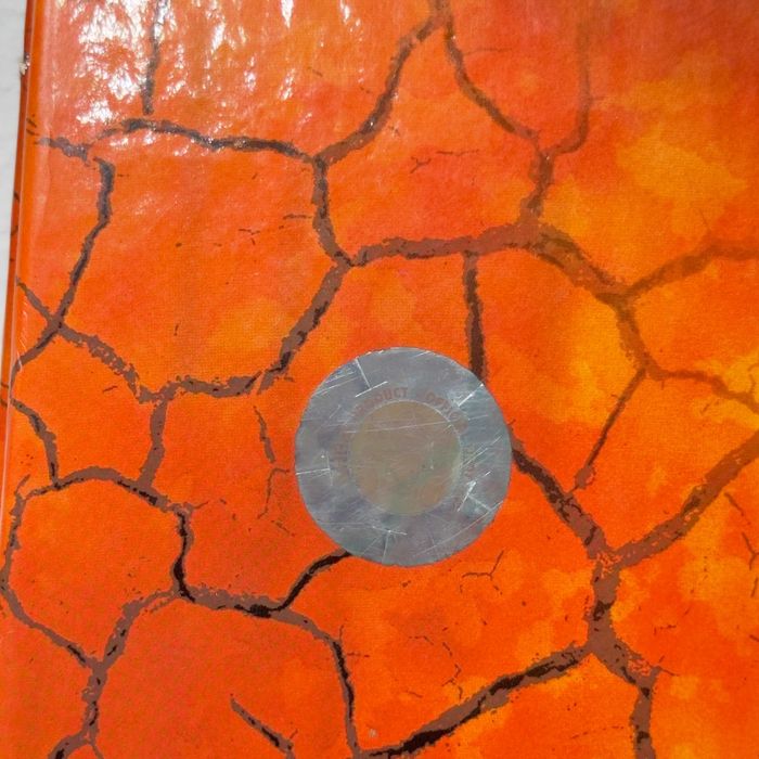 Pack Coleção Gormiti: Livro "La Gran Historia" + 3 Peluches