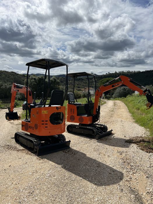 Mini Giratoria 1000kg Diesel standard NOVA 0H / Linha de martelo