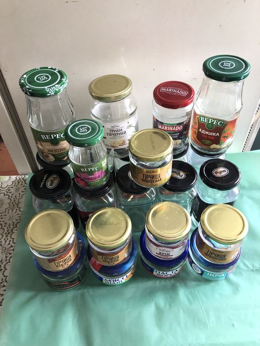 Банки скляні з єврокришкою.