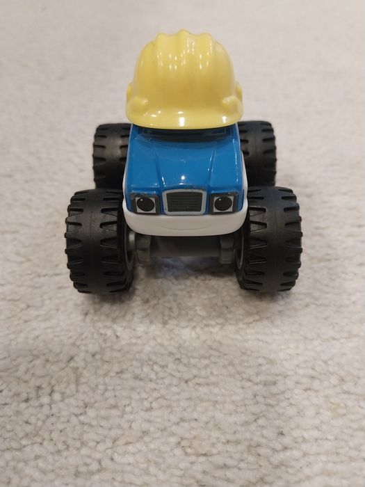 Carros coleção- cars e blaze