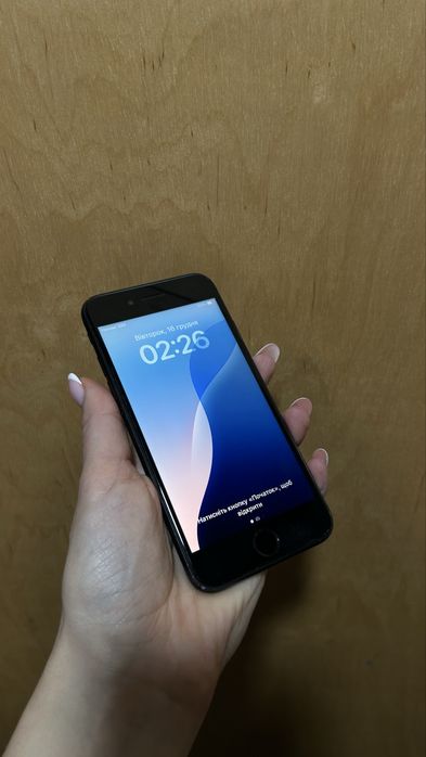 iPhone SE 2020 , 64 GB