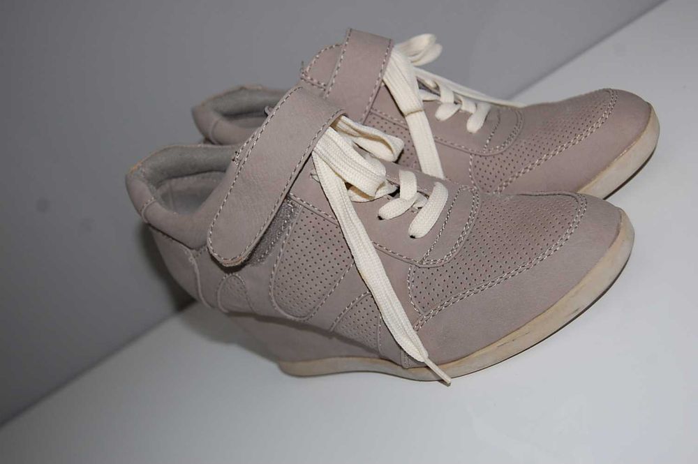 Sneakersy botki na koturnie r 37 23,5 khaki szary jak nowe