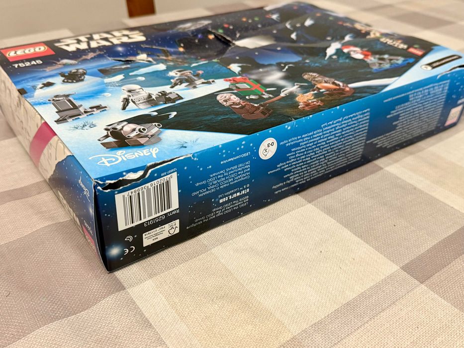 LEGO Star Wars 75245 Calendário Advento 2019 - caixa danificada