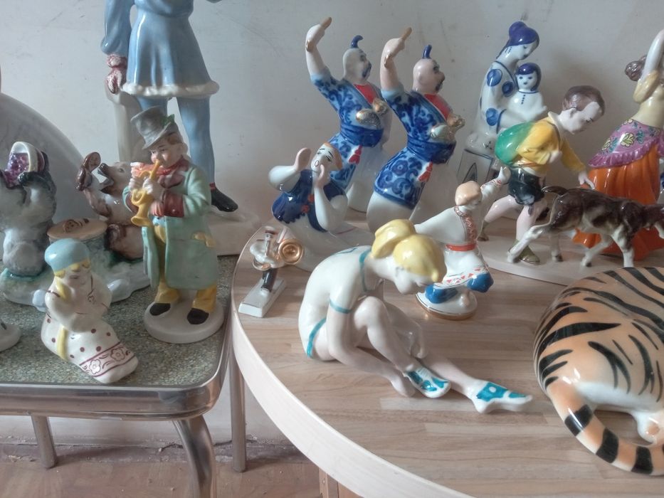 Статуэтка фигурка порцеляна фарфор