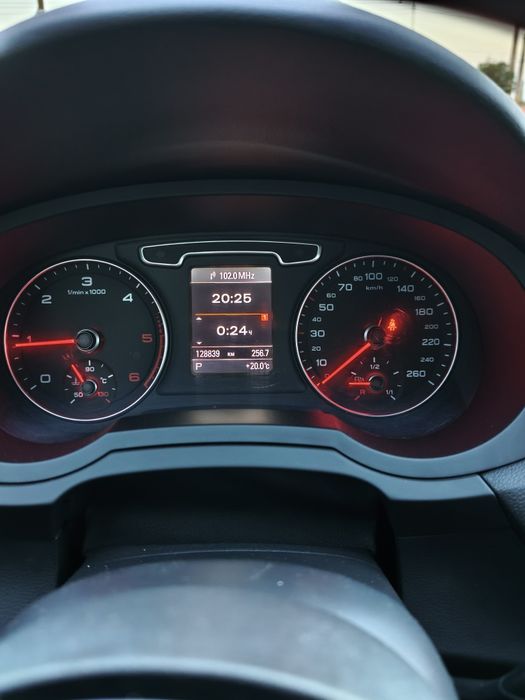 Audi Q3 2013 VIN WAUZZZ8U4DR084508 фото оголошення 7 з 8