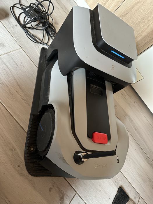 Ecovacs Goat G1-800 – robot koszący, uszkodzony, na części