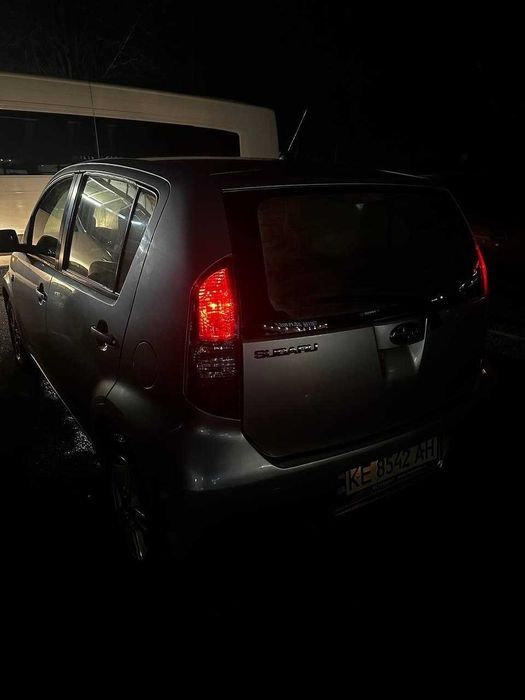 Subaru Justy 2010