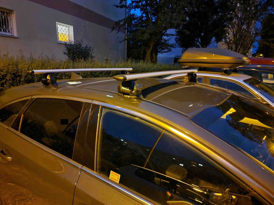 Bagażnik dachowy Thule WingBar EVO - KIA Ceed, HYUNDAI i30