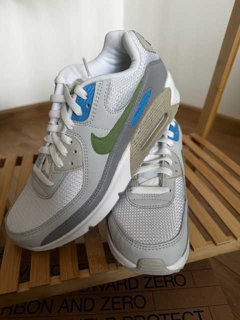 Nowe Nike Air Max 90 39 damskie / młodzieżowe sneakersy białe zielone