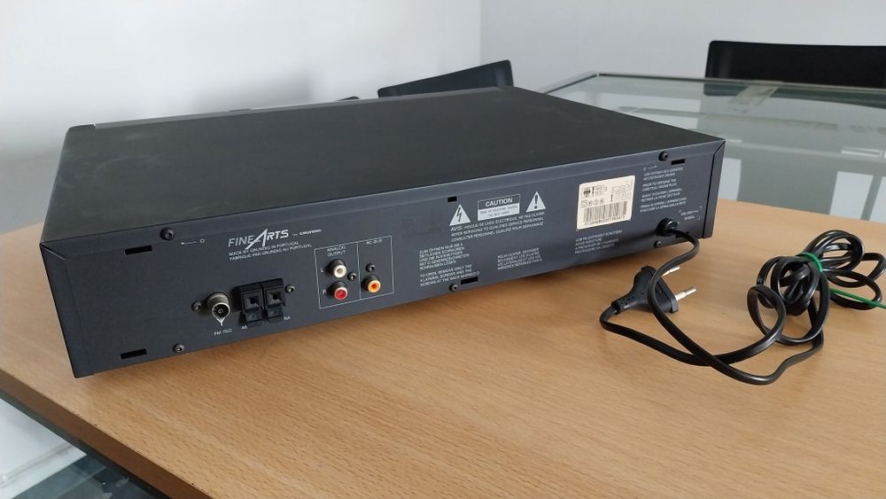Leitor de rádio - Grundig FineArts T2