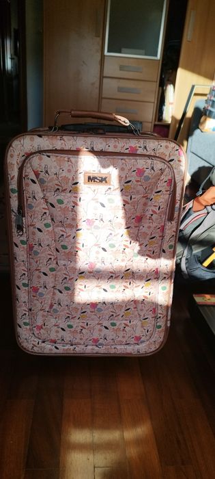 Mala de viagem com dimensões cabine marca MSK
