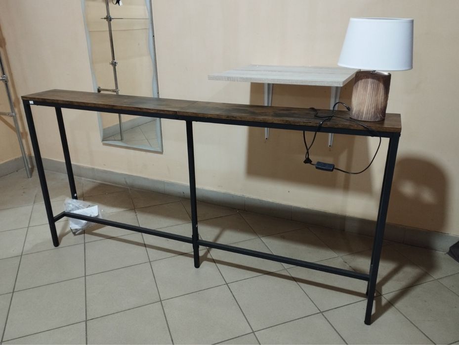 Консульний стіл в стилі лофт. Вузикий стіл. Барна стійка.