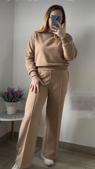 Костюм жіночий з тринитки весняний  темний беж