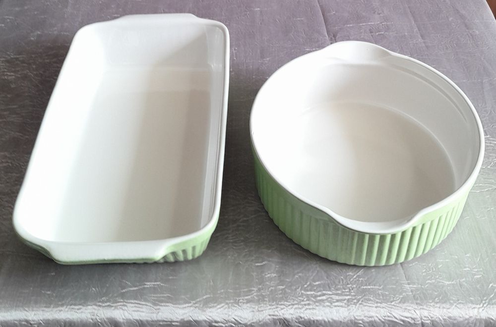 2 tabuleiros para forno ou servir