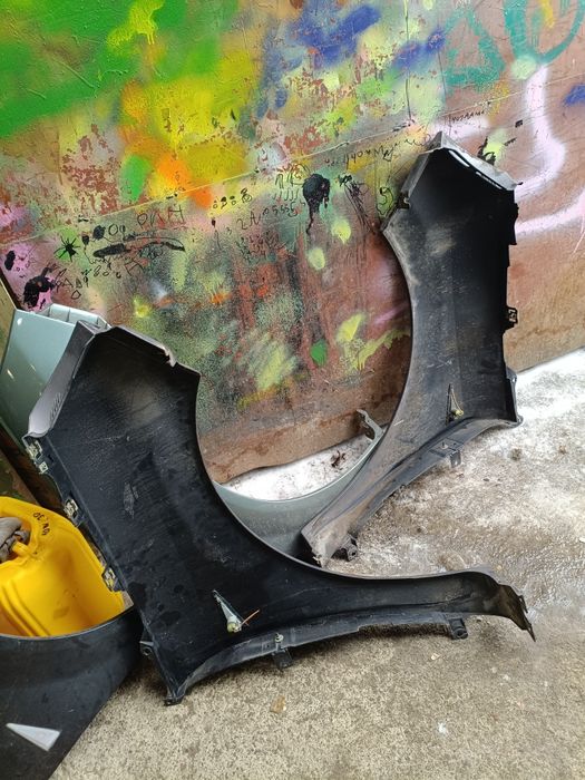 Крило крила Renault Scenic 2 II Рено Сценік 2