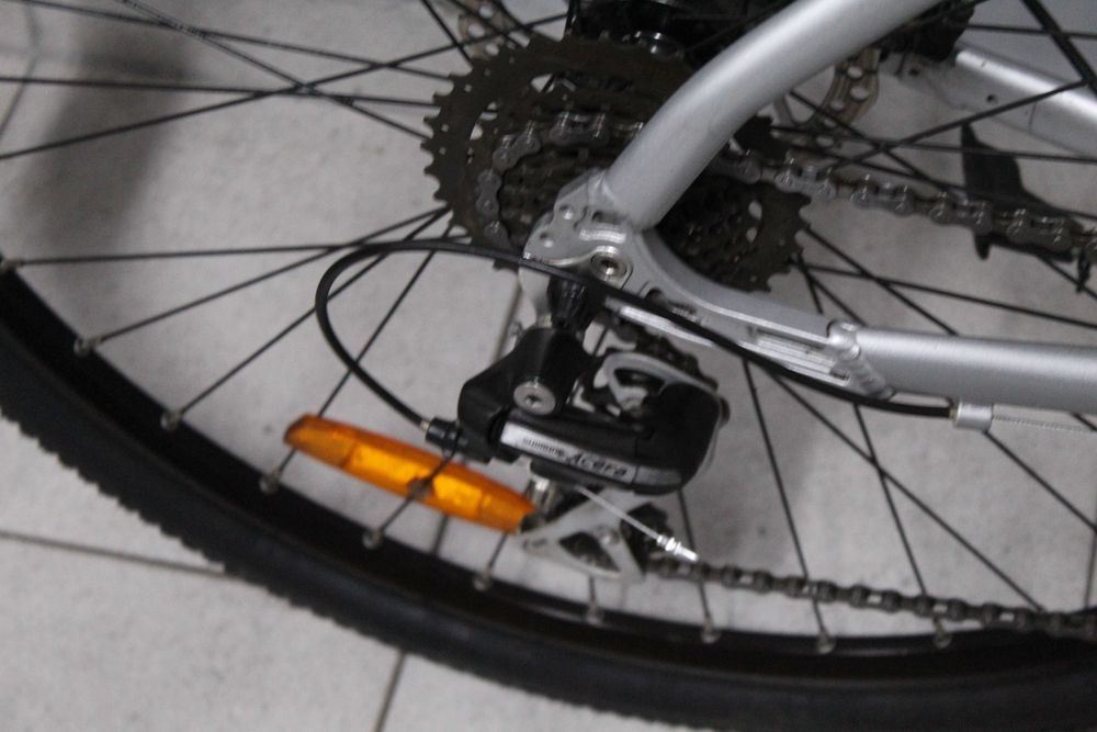 Rower crossowy DBS LOGIC K400, Rama 19", Koła 28", Ham tarcz, Acera