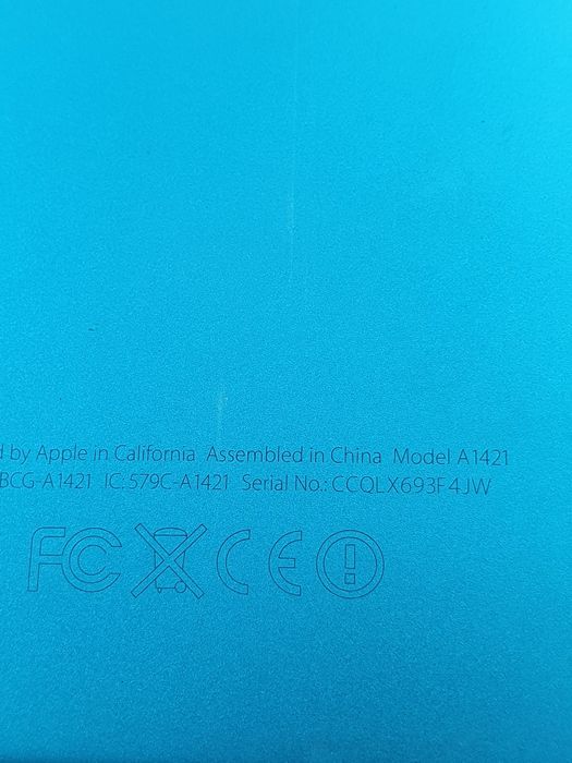 Apple iPod A1421 "64gb"