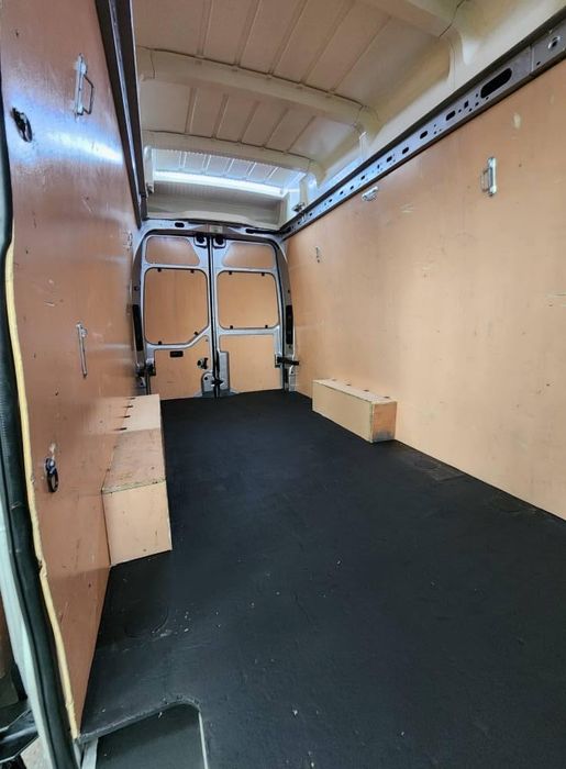 ВАНТАЖНІ ПЕРЕВЕЗЕННЯ З Донецької області та Дніпропетровської області