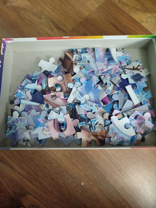 Puzzle Frozen 104 el.
