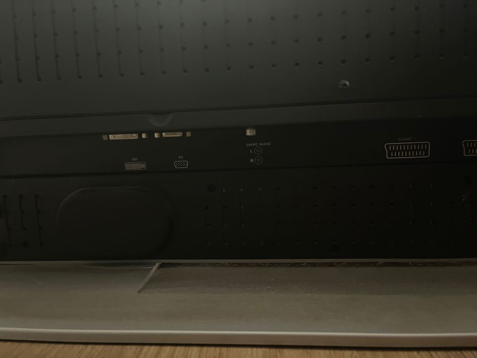 TV Sanyo 60" Plasma – Bom estado