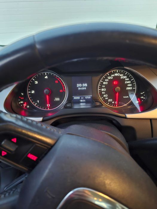 Audi A4 B8 2.0 TDI 143cv de 2008 excelente estado apenas 1 dono