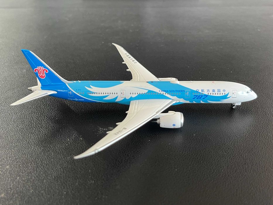 Miniatura China Southern B787