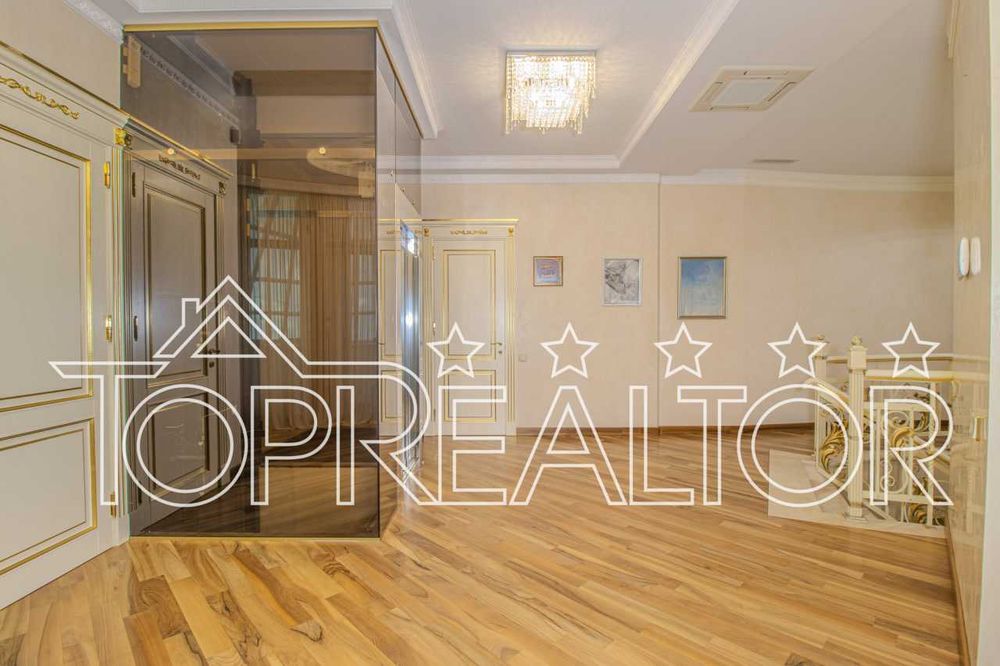 Елітний будинок у к.м. Park House з 13-метровим басейном