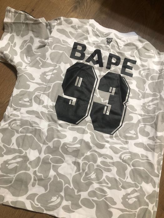 Фірма Bape ,футболка