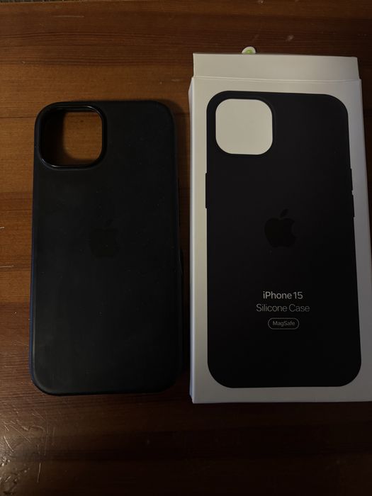 б/у оригинальный чехол на Iphone 15, xs ,11
