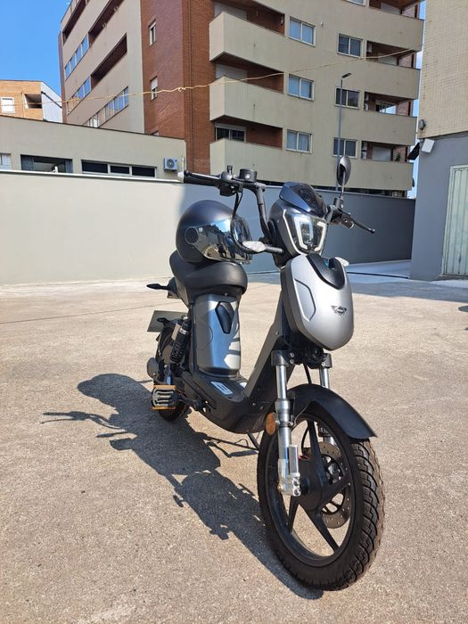 Mota electrica que não necessita de carta condução