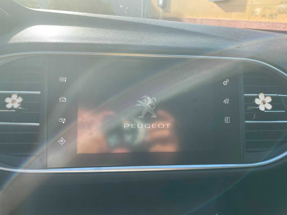 Peugeot 308 SW 1.6 BlueHDi 120cv — photo 5