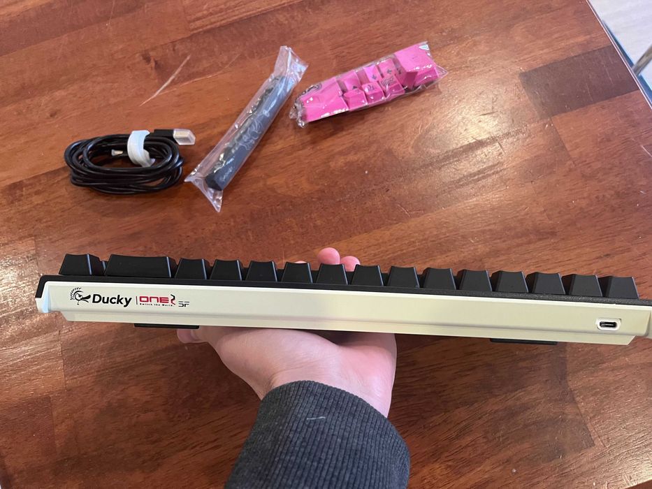 Teclado Ducky One 2 SF (Cherry Silent Red Switches)