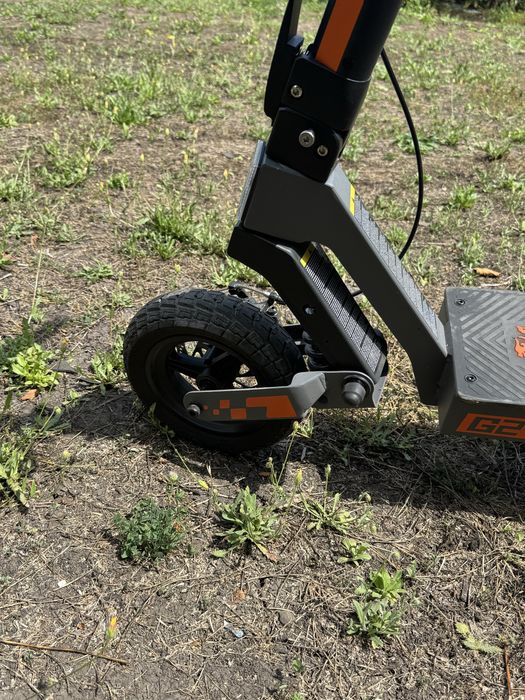 Продам электросамока KUGO KIRIN G2 2026