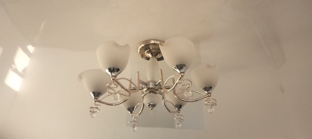 Продам люстру, саітильник!!!