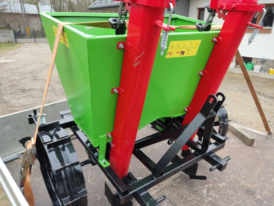 Sadzarka do ziemniaków dwurzędowa