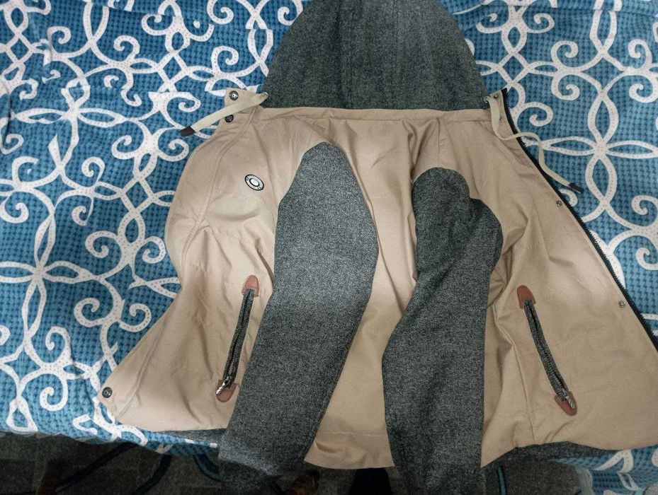 Міжсезонна куртка