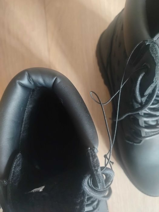 Nowe buty za kostkę trekkingowe 45 new yorker wiązane jesienne zimowe