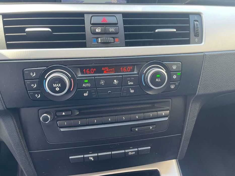 BMW 320D 163CV 2010