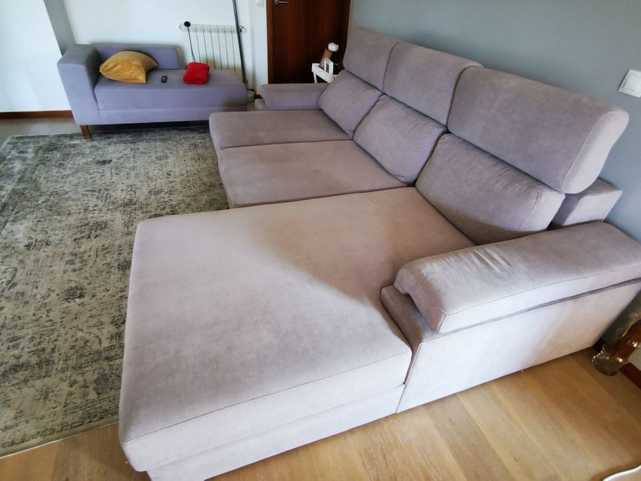 Sofá chaise longue comprimento 2.65cm por 1.90cm e  60cm