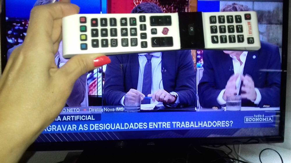 SO HOJE - Televisão 43 polgadas 1,10mt de ecrã