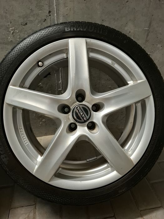 Felgi Alutec Grip 18" 5x108 ET45 8J KBA 47961 Ford Volvo